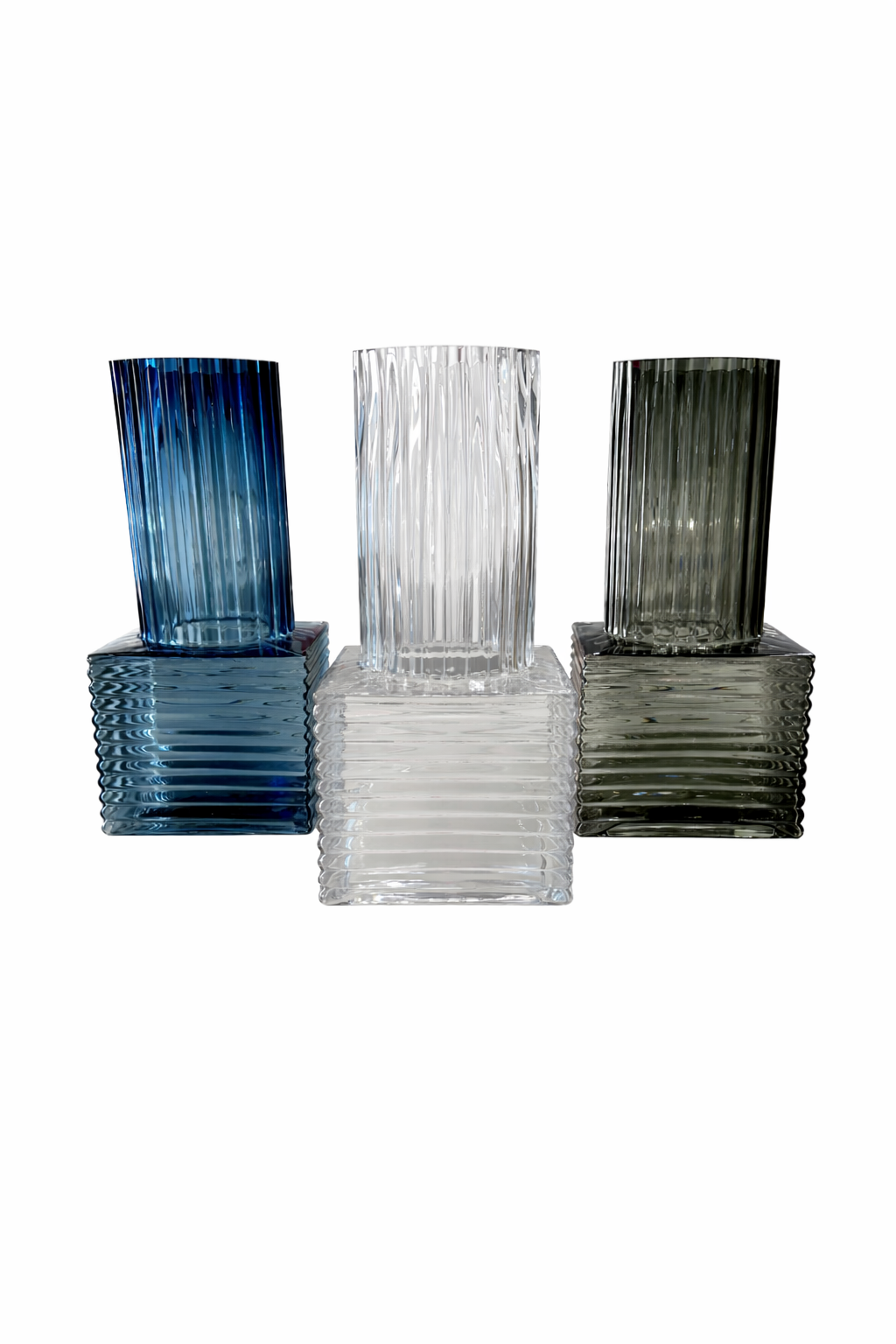 Maison Column Vase: Black