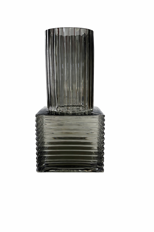 Maison Column Vase: Black