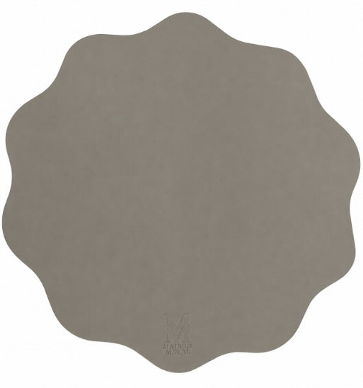 Back Logo Maison Mazal Scalloped Placemat: Taupe