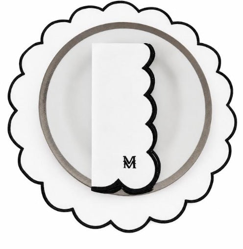 MM Scalloped Placemats Set of 4 - Black & White