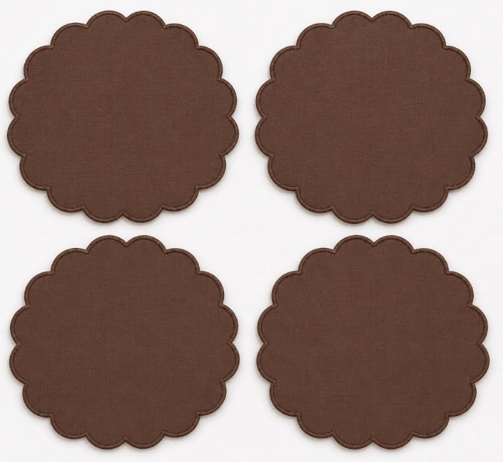 MM Scalloped Placemats Set of 4 - Brown
