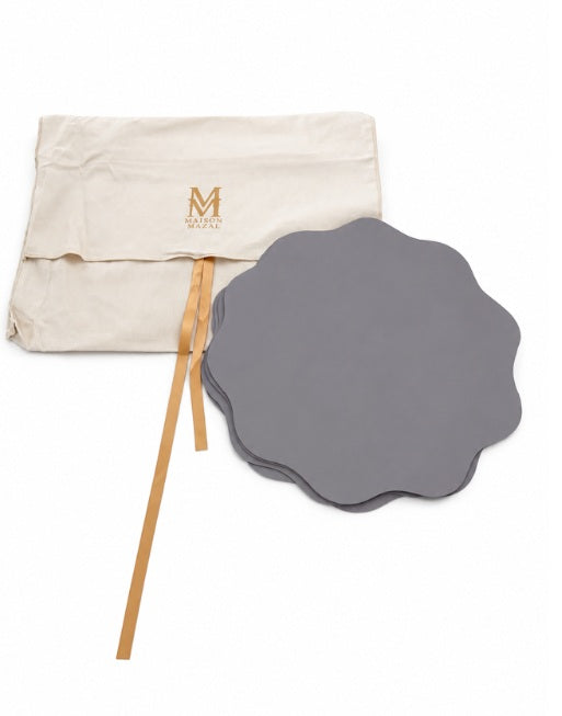 Back Logo Maison Mazal Scalloped Placemat: Lilac