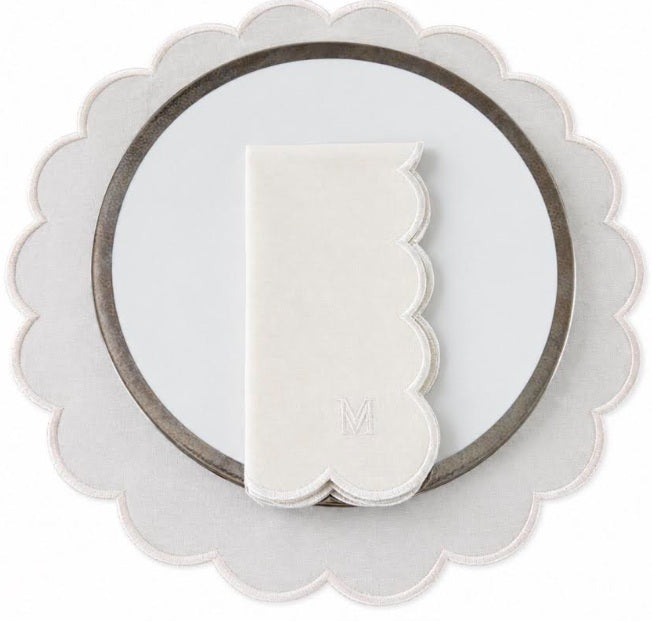MM Scalloped Placemats Set of 4 - Ivory
